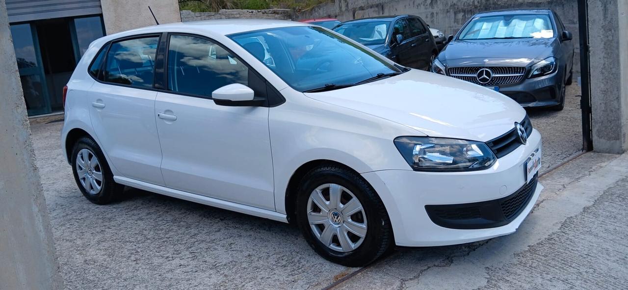 Volkswagen Polo 1.2 Trendline - 2010