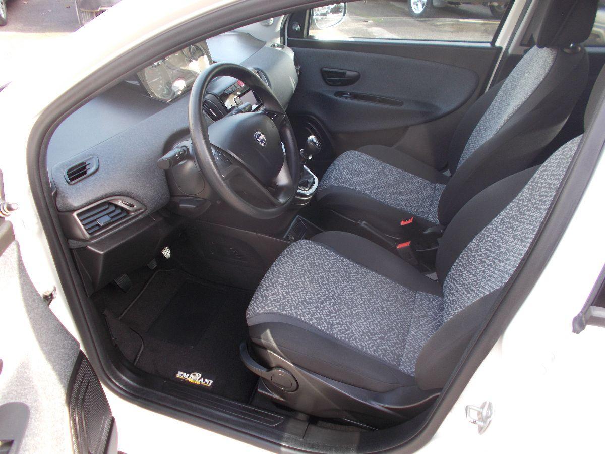 LANCIA - Ypsilon - 1.2 69 CV 5p. GPL Ecochic Silver
