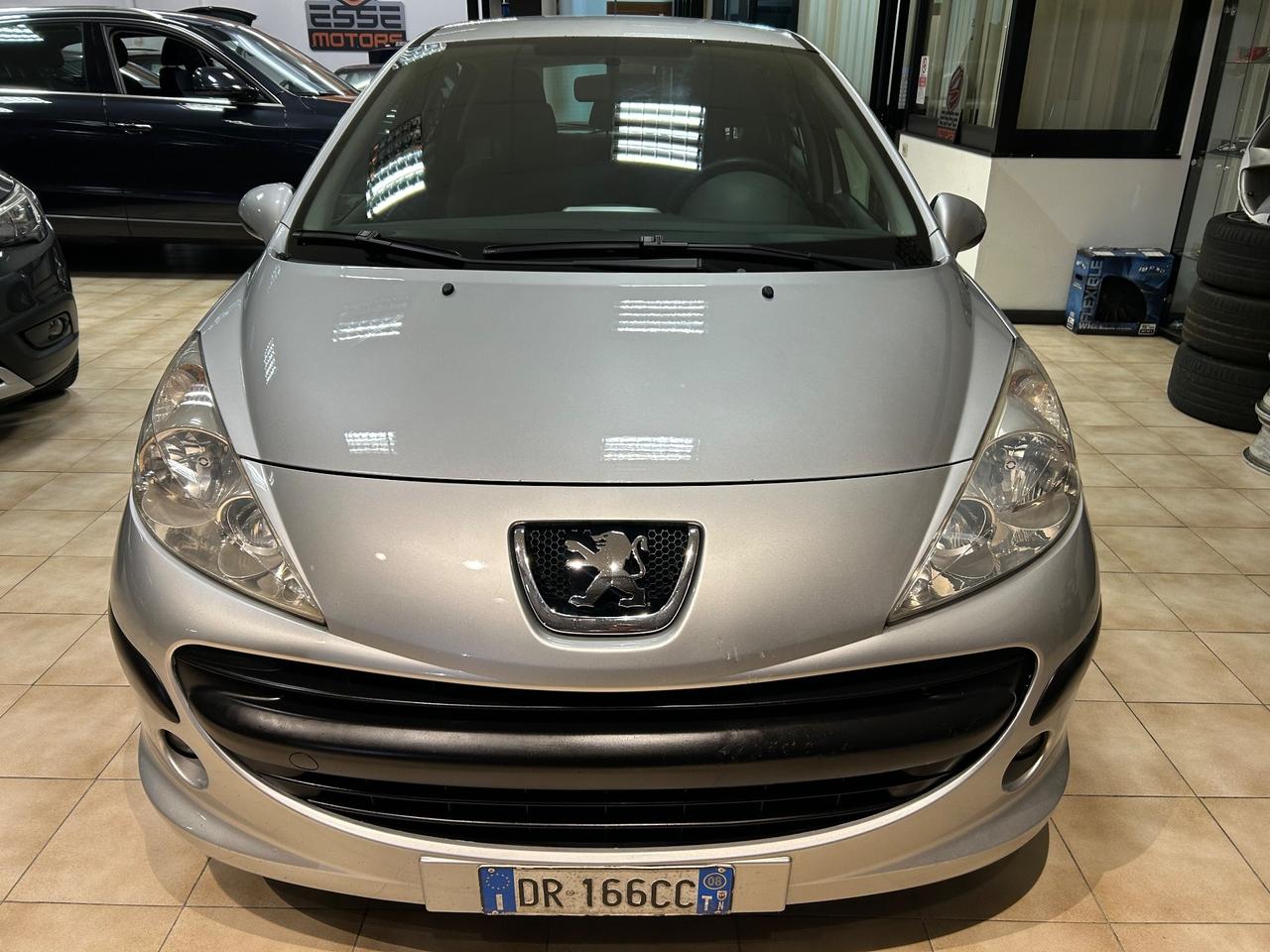 Peugeot 207 - 2008 1.4 benzina 88cv 171.000 KM