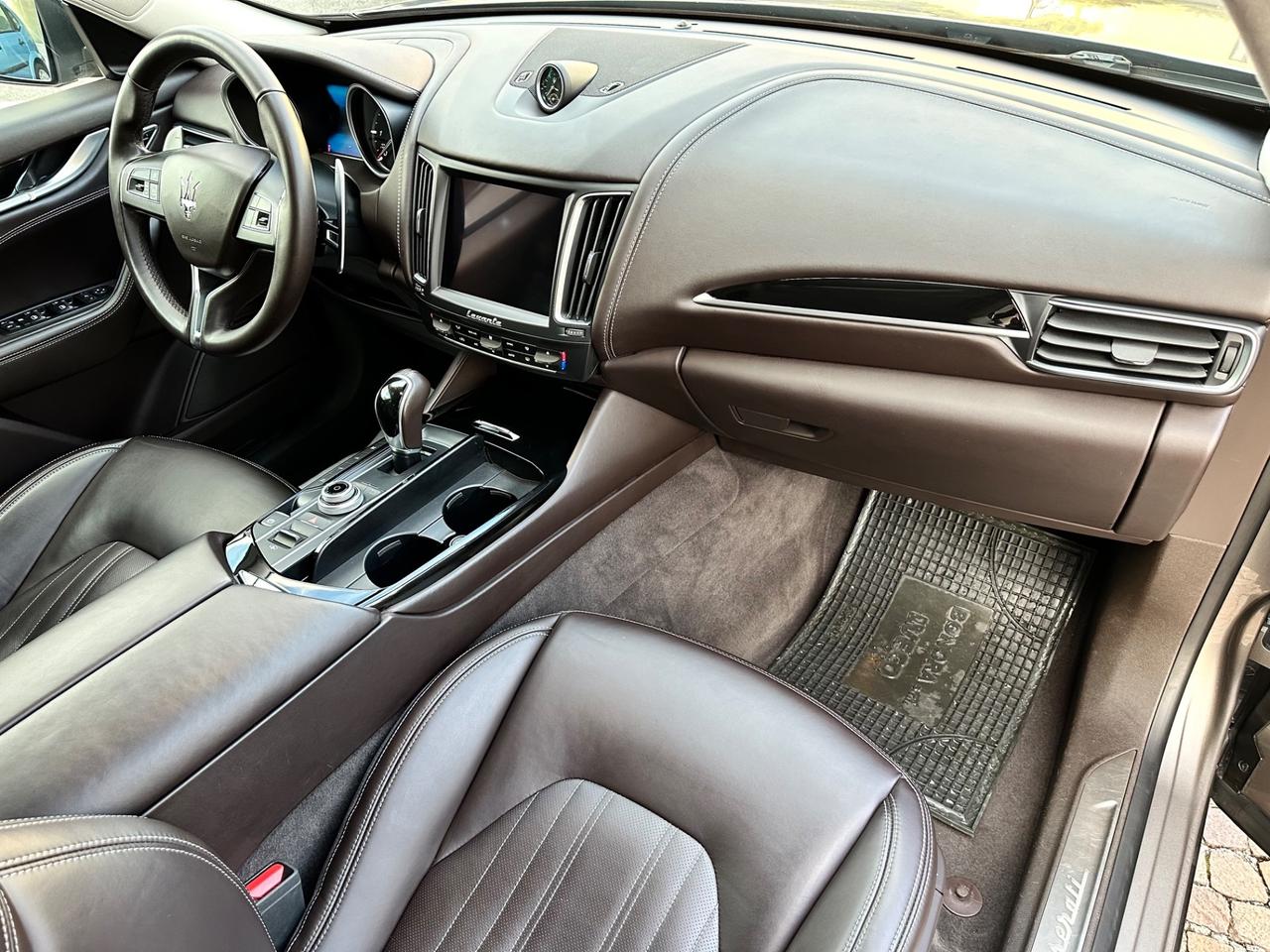 Maserati Levante 3.0d V6 250Cv AWD - Km Certificati