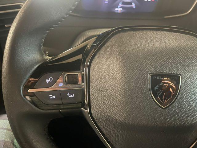 PEUGEOT 2008 PureTech 100 S&S Allure C/GRIMALDI SPECIAL DAY