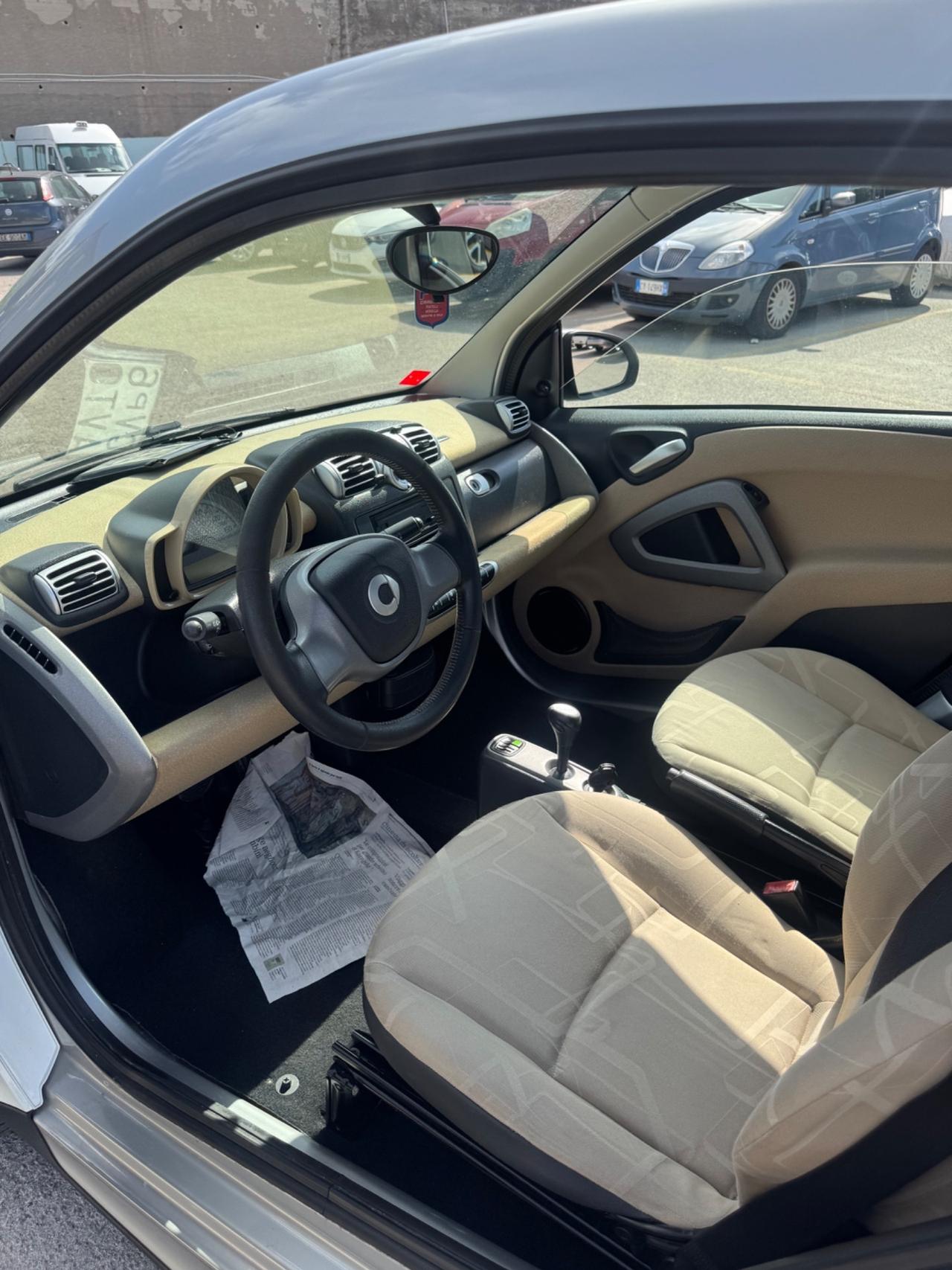 Smart ForTwo 1000 52 kW MHD coupé passion