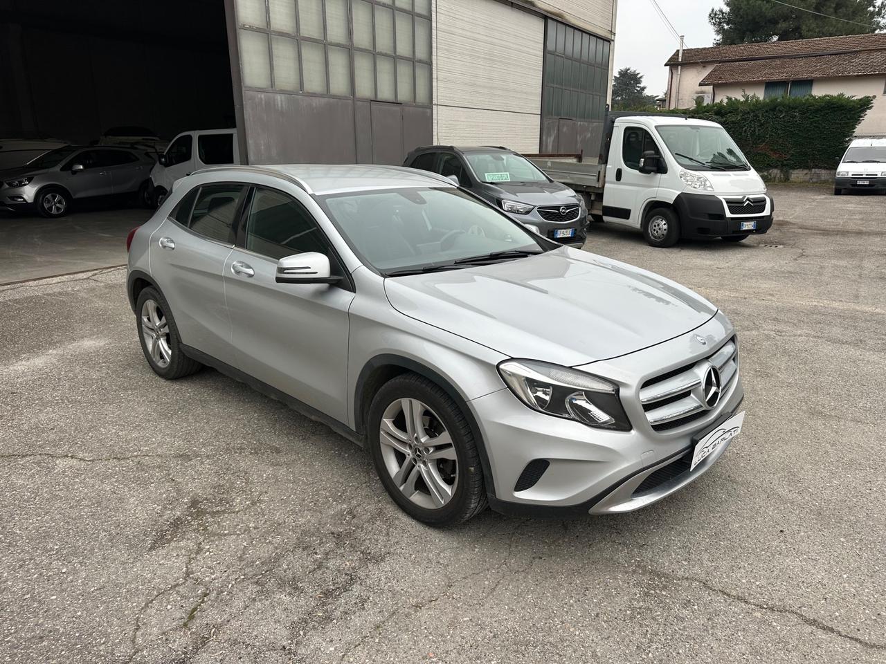 Mercedes-benz GLA 200 CDI Premium Possibile Finanziamento
