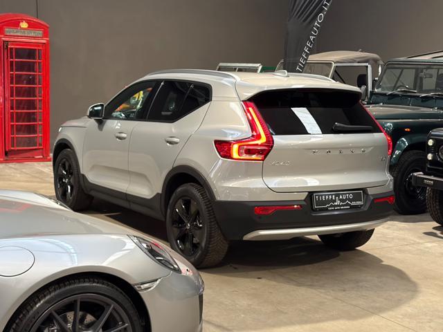 VOLVO XC40 B3 automatico Core
