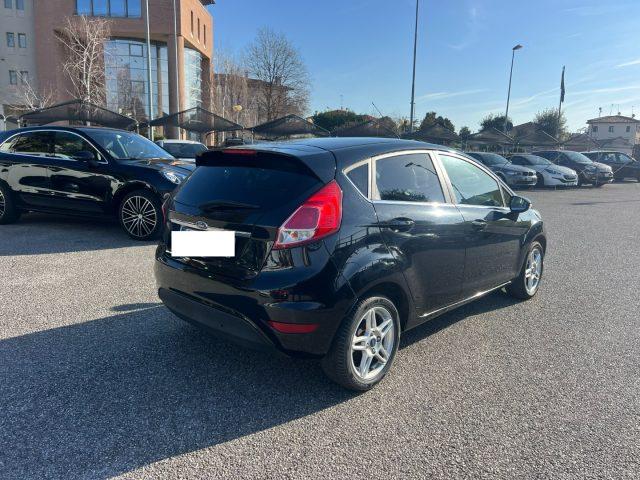 FORD Fiesta 1.4 5p. Bz.- GPL Titanium AUTO PER NEOPATENTATI
