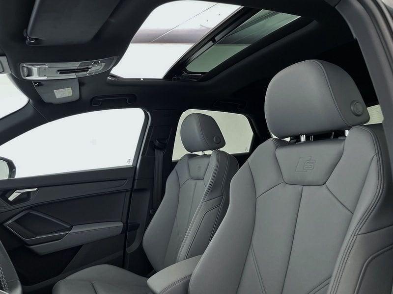 Audi Q3 40 TDI quattro S tronic S line edition