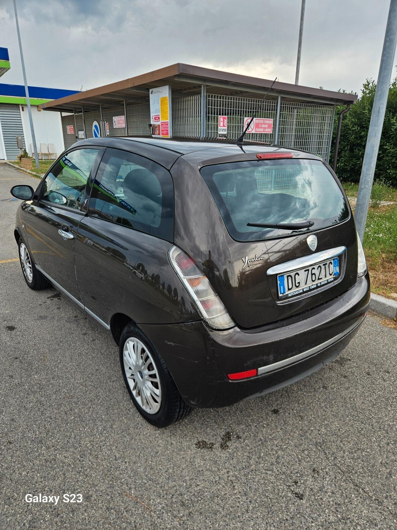 Lancia Ypsilon 1.3 MJT 75 CV Passion