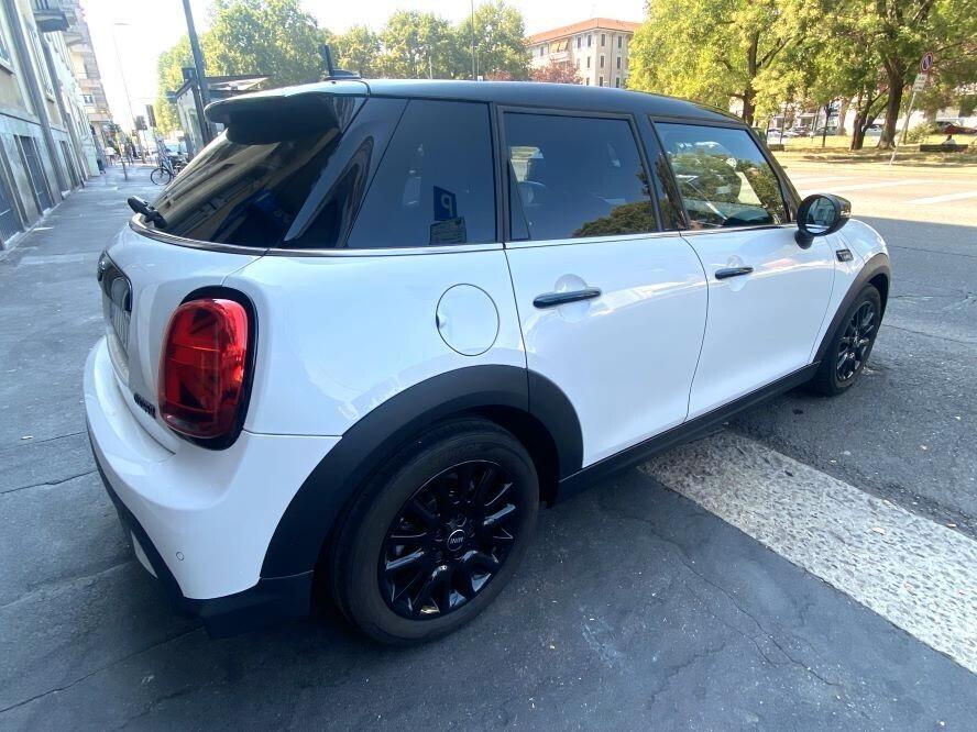 Mini 1.5 Cooper Camden 5 porte AUTOM. PREZZO REALE NO PROMO