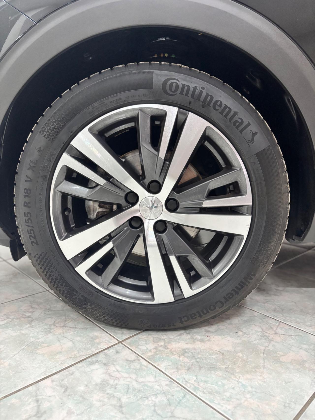 Peugeot 3008 BlueHDi 130 S&S EAT8 Allure Pack