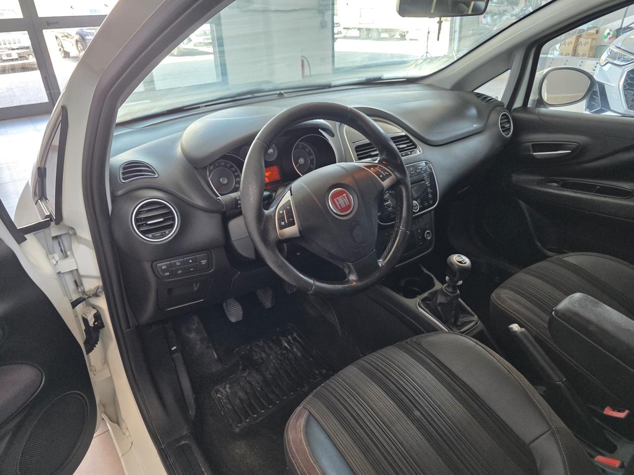 Fiat Punto Evo 1.6 Mjt DPF 5 porte Emotion