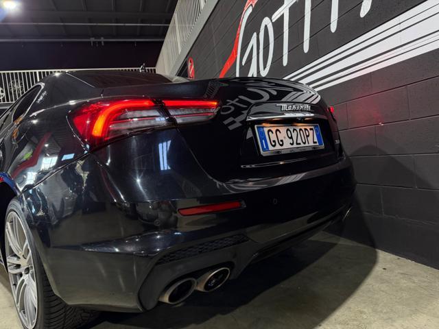 MASERATI Ghibli 330CV IBRIDO IVA ESPOSTA SERVICE MASERATI