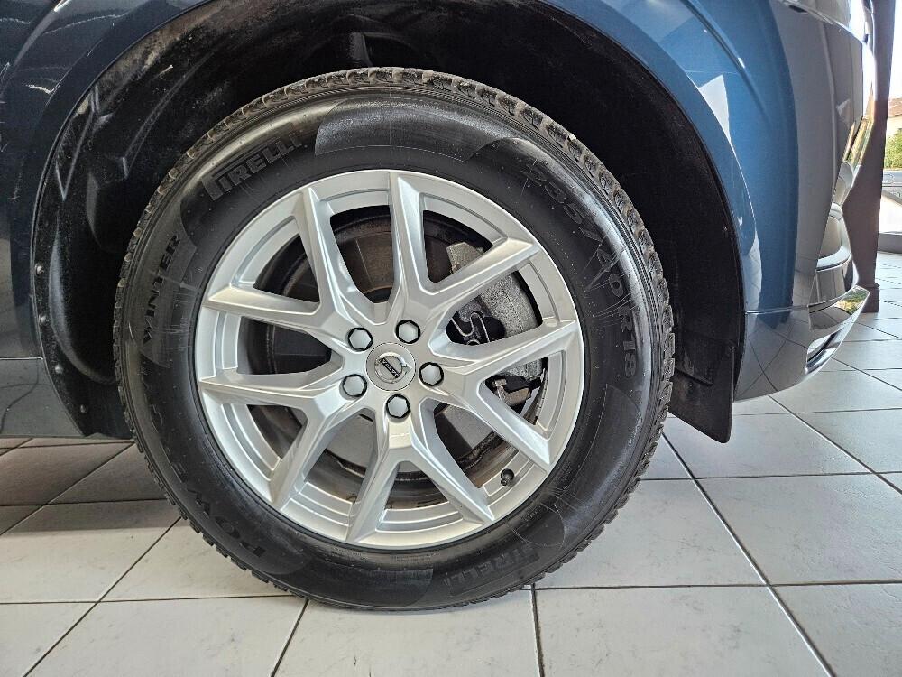 Volvo XC60 2.0 b4 Momentum awd auto my20 - IVA ESPOSTA
