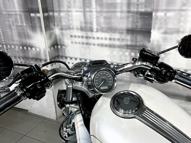 Harley Davidson XL 1200 C