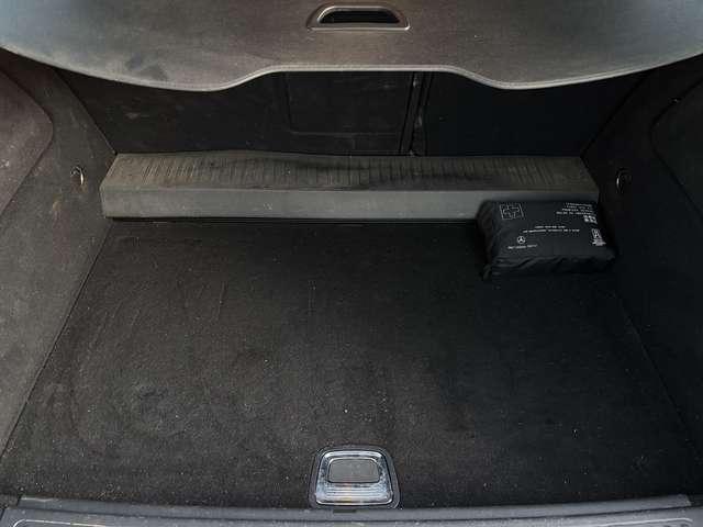 Mercedes-Benz B 180 B 180 d Sport