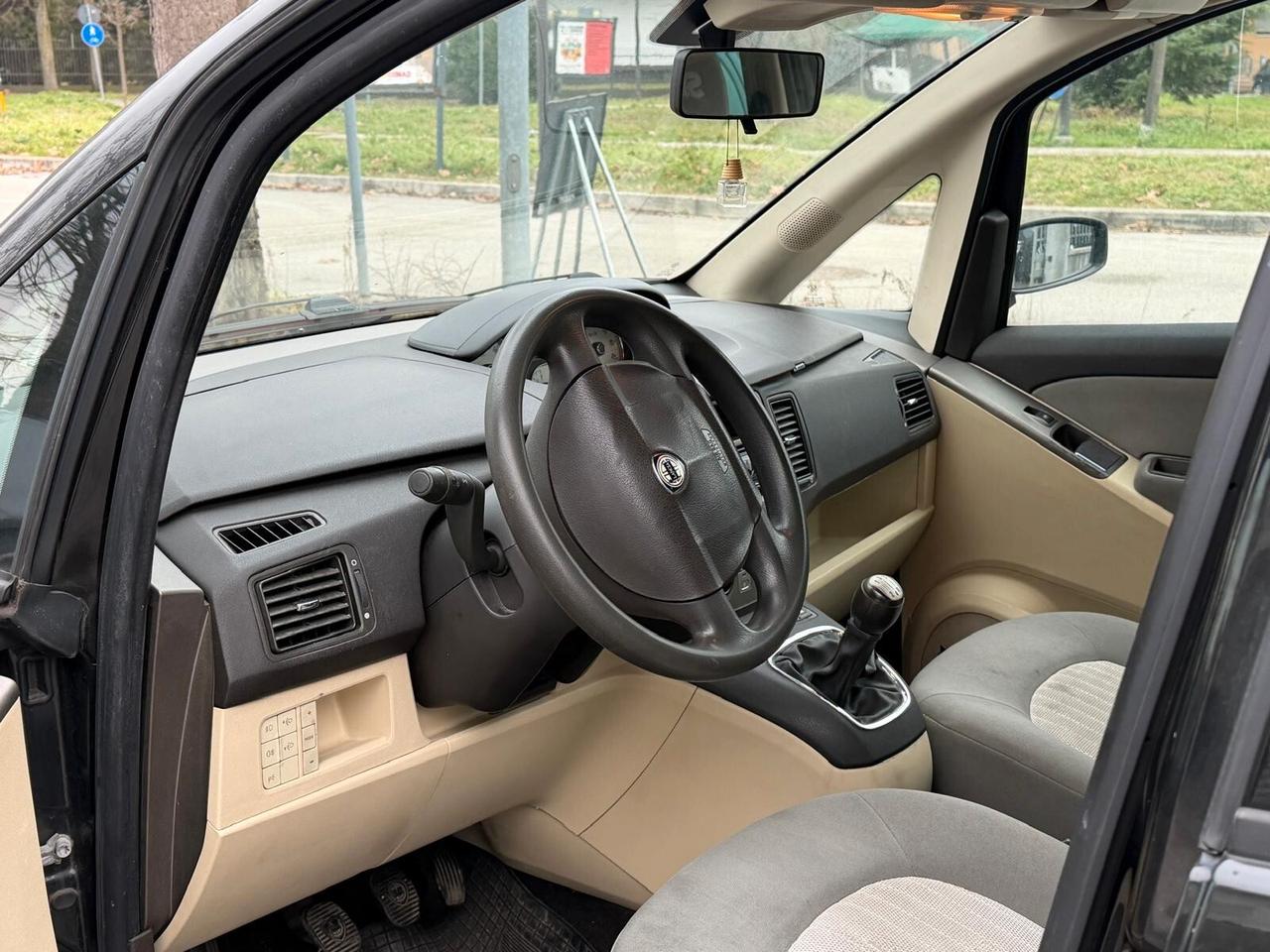 Lancia MUSA 1.3 Multijet 16V 90 CV Platino Plus