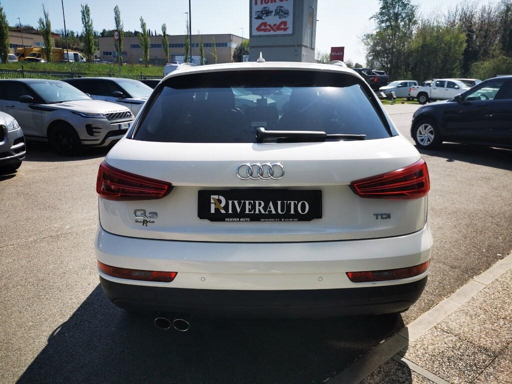 AUDI Q3 Q3 2.0 TDI 120 CV Business