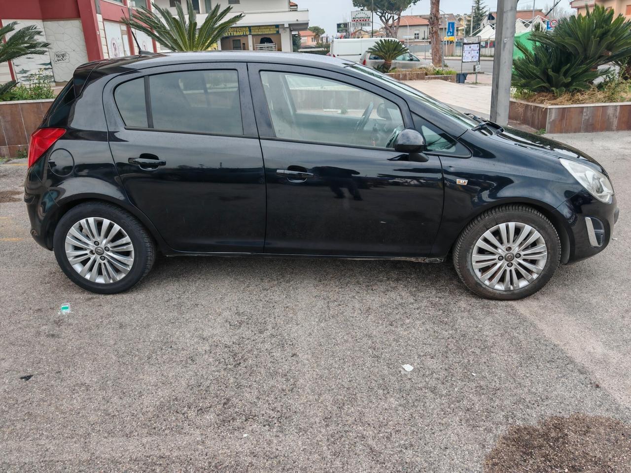 Opel Corsa 1.3 CDTI 95CV uni prop, mai incide, ok neopatentati