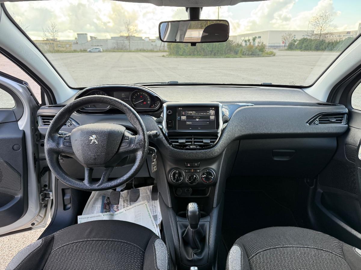 PEUGEOT - 208 - BlueHDi 75 S&S 5p. Active