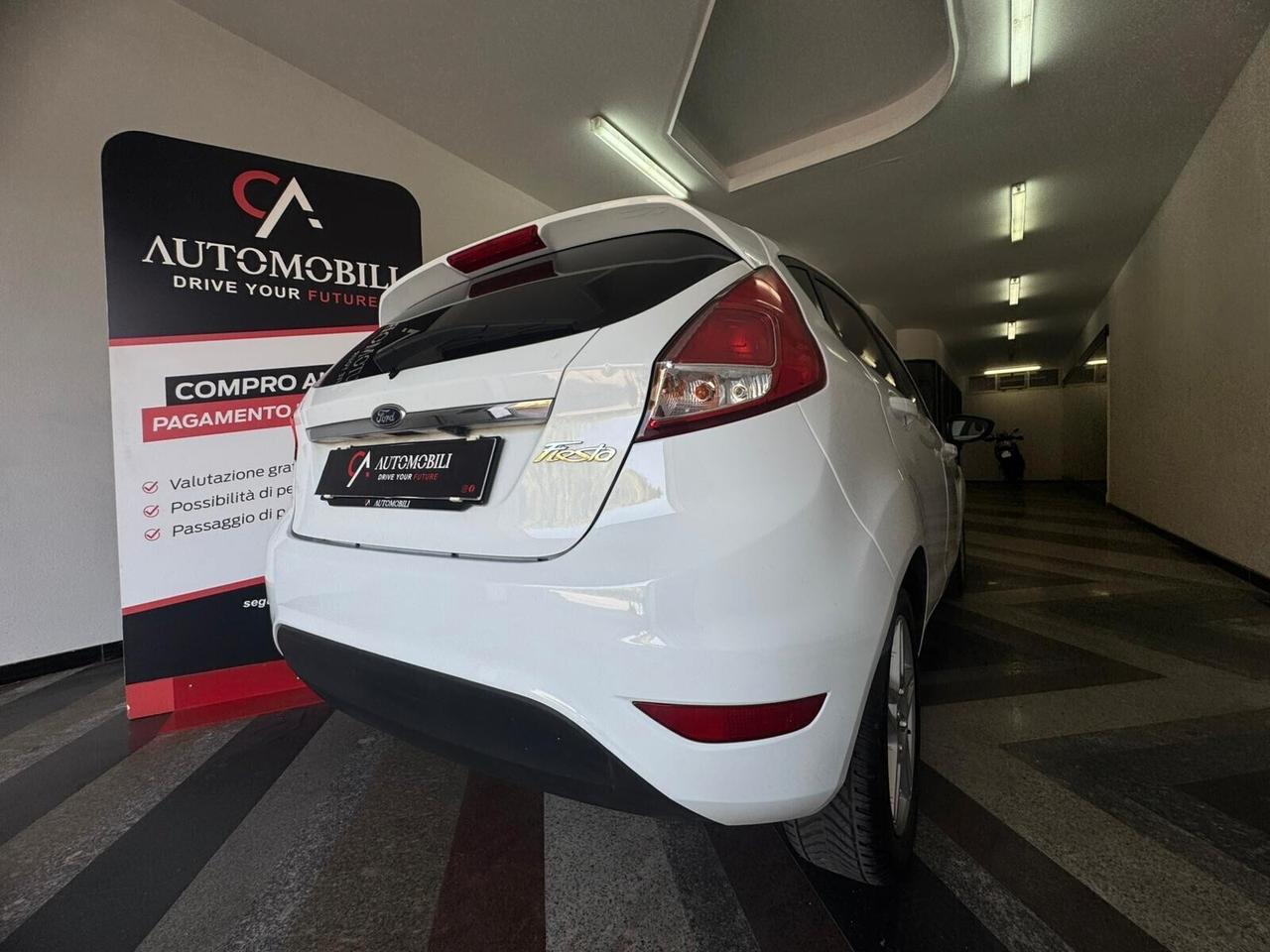 Ford Fiesta 1.5 TDCi 75CV 5 porte Titanium