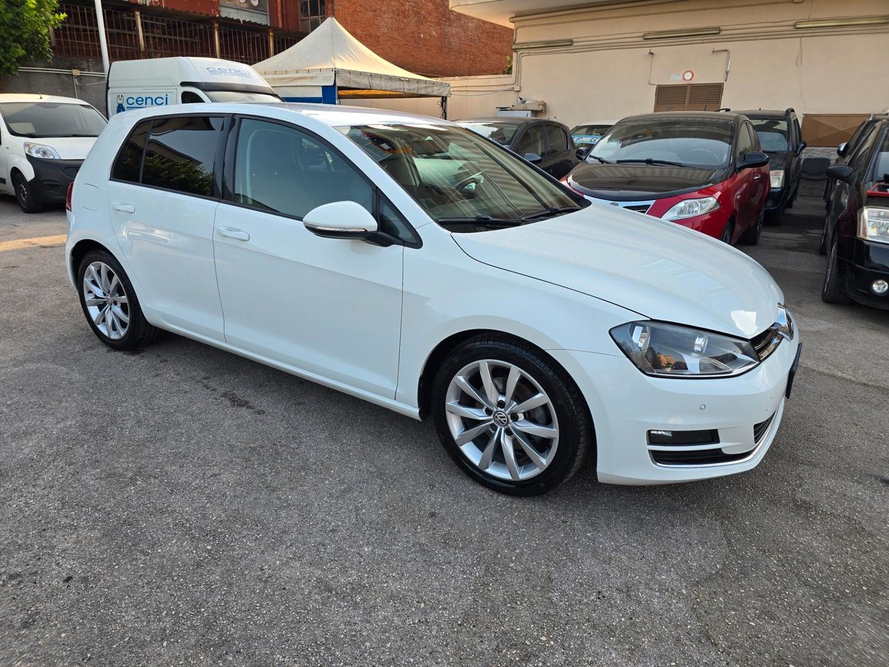 Volkswagen Golf 1.6 TDI 5p. Highline BlueMotion Technology