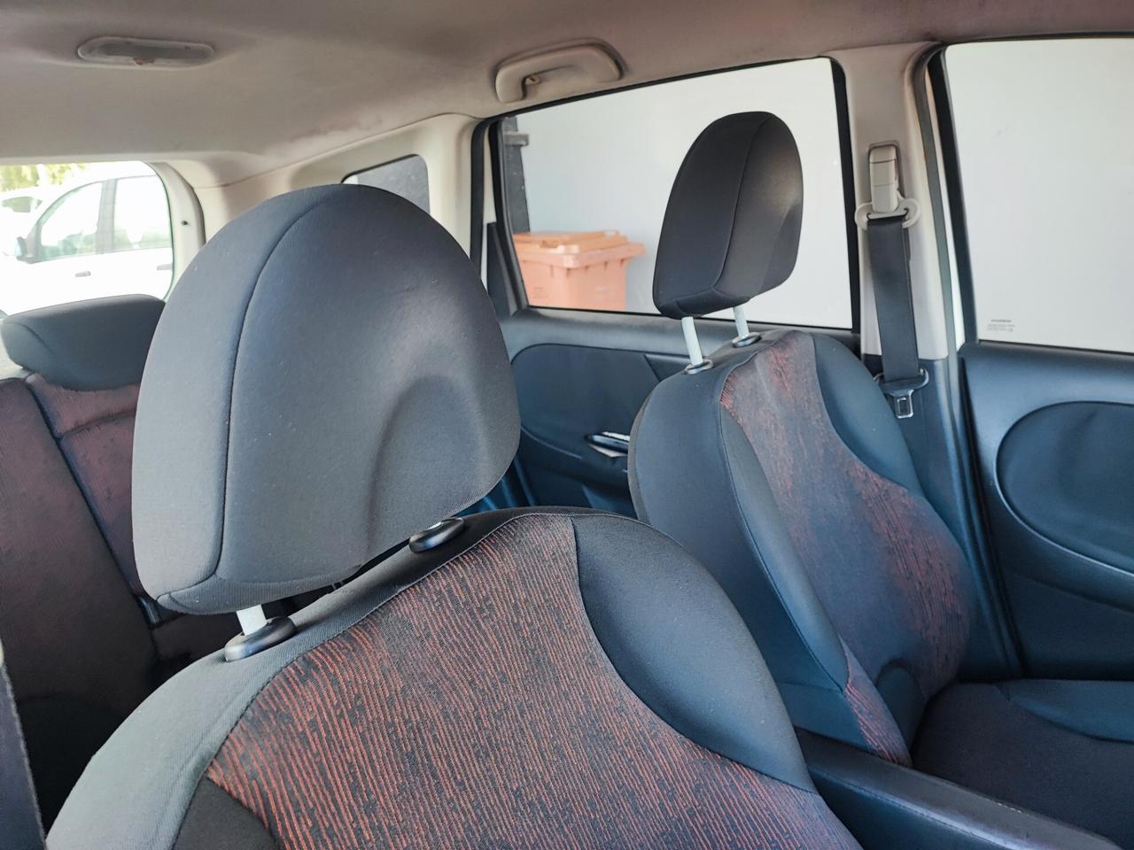 Nissan Note 1.5 dCi 90CV Tekna