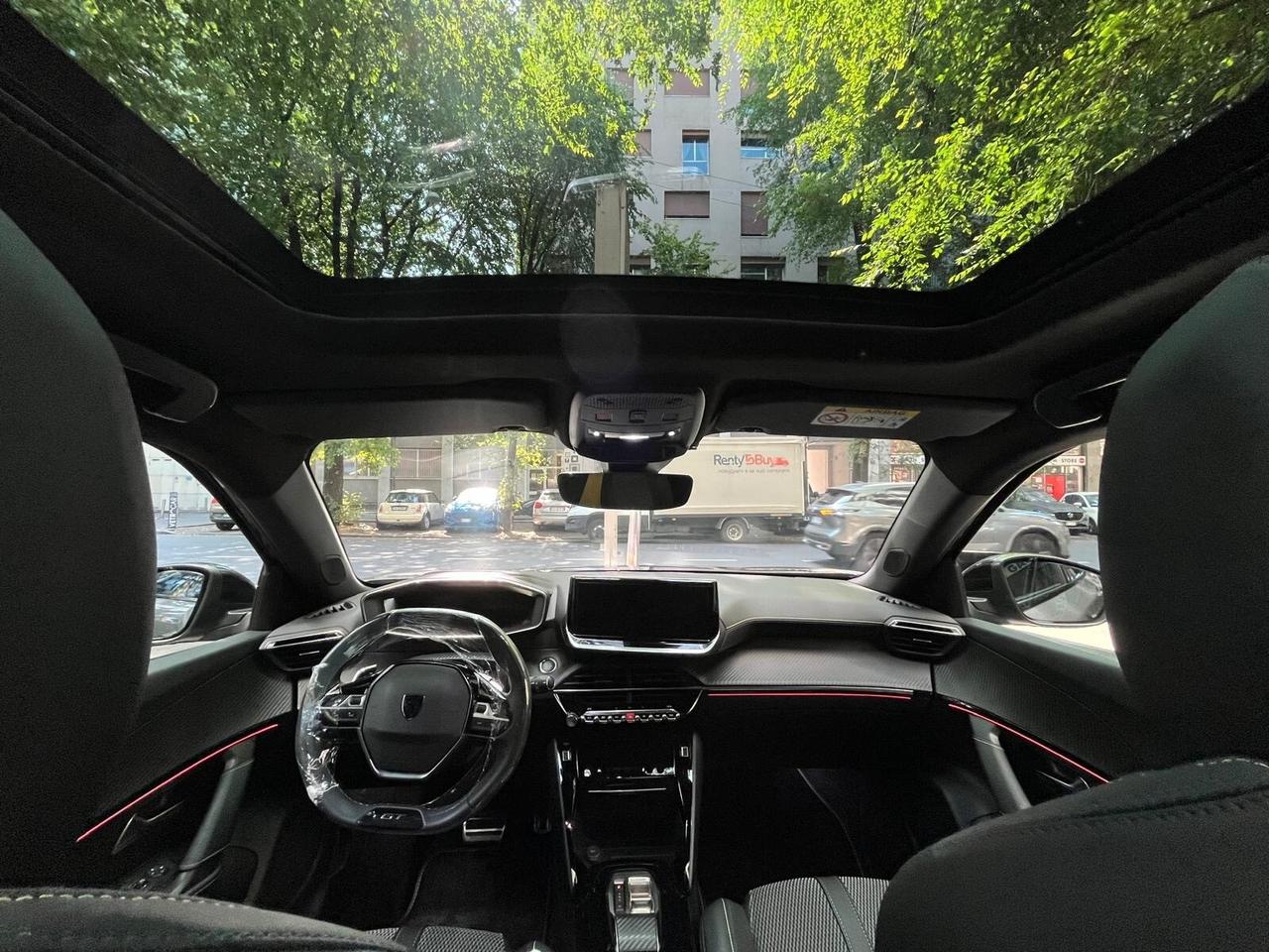 Peugeot 2008 Hybrid 136 e-DCS6 GT