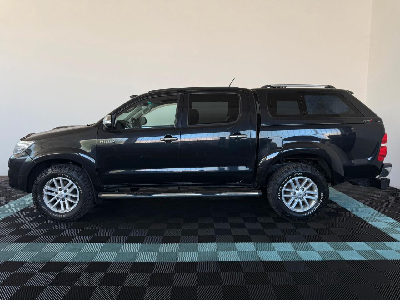 Toyota Hilux 3.0 D-4D aut.4WD 4p. DC Stylex