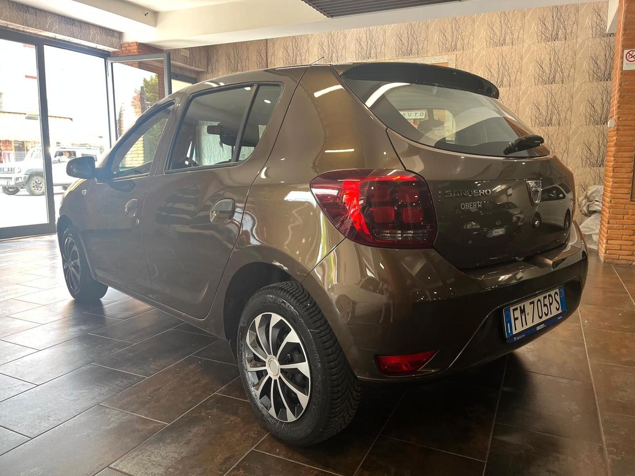 Dacia Sandero 1.0 SCe 12V 75CV Lauréate