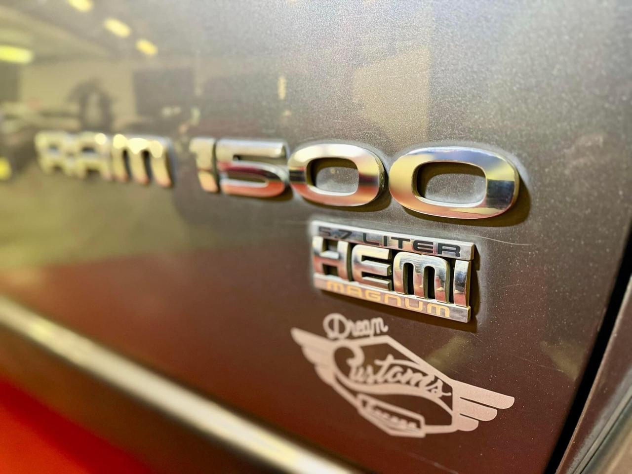 Dodge RAM 1500 4x4 LARAMIE 5.7 HEMI V8 MAGNUM GPL