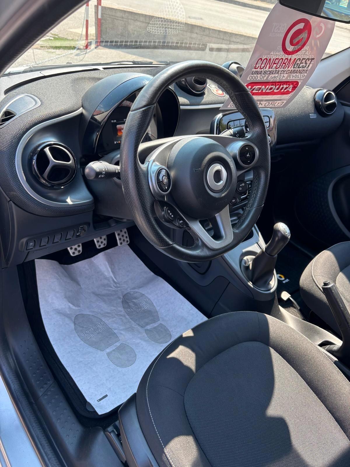 Smart ForFour 70 1.0 Passion
