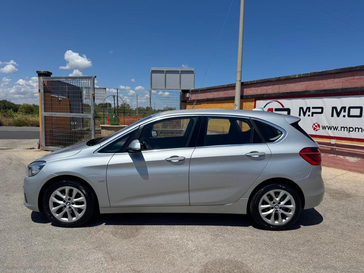 BMW 218d ACTIVE TOURER LUXURY AUTOMATICA 2.0 150CV