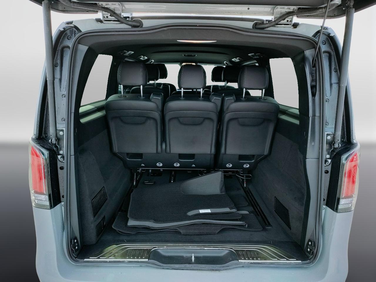 Mercedes-Benz Classe V 2024 Extralong - V Extralong 250 d Avantgarde auto