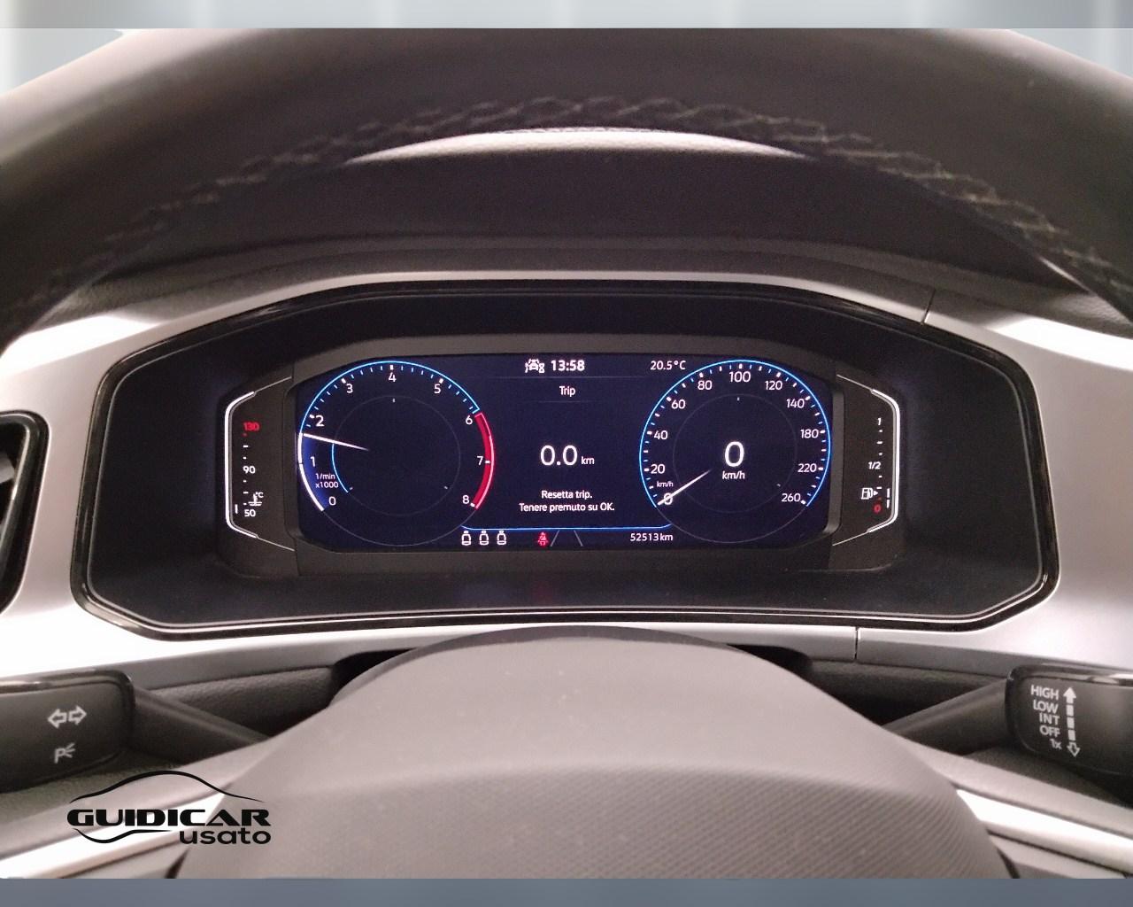 VOLKSWAGEN T-Roc I 2022 - T-Roc 1.0 tsi Life 110cv