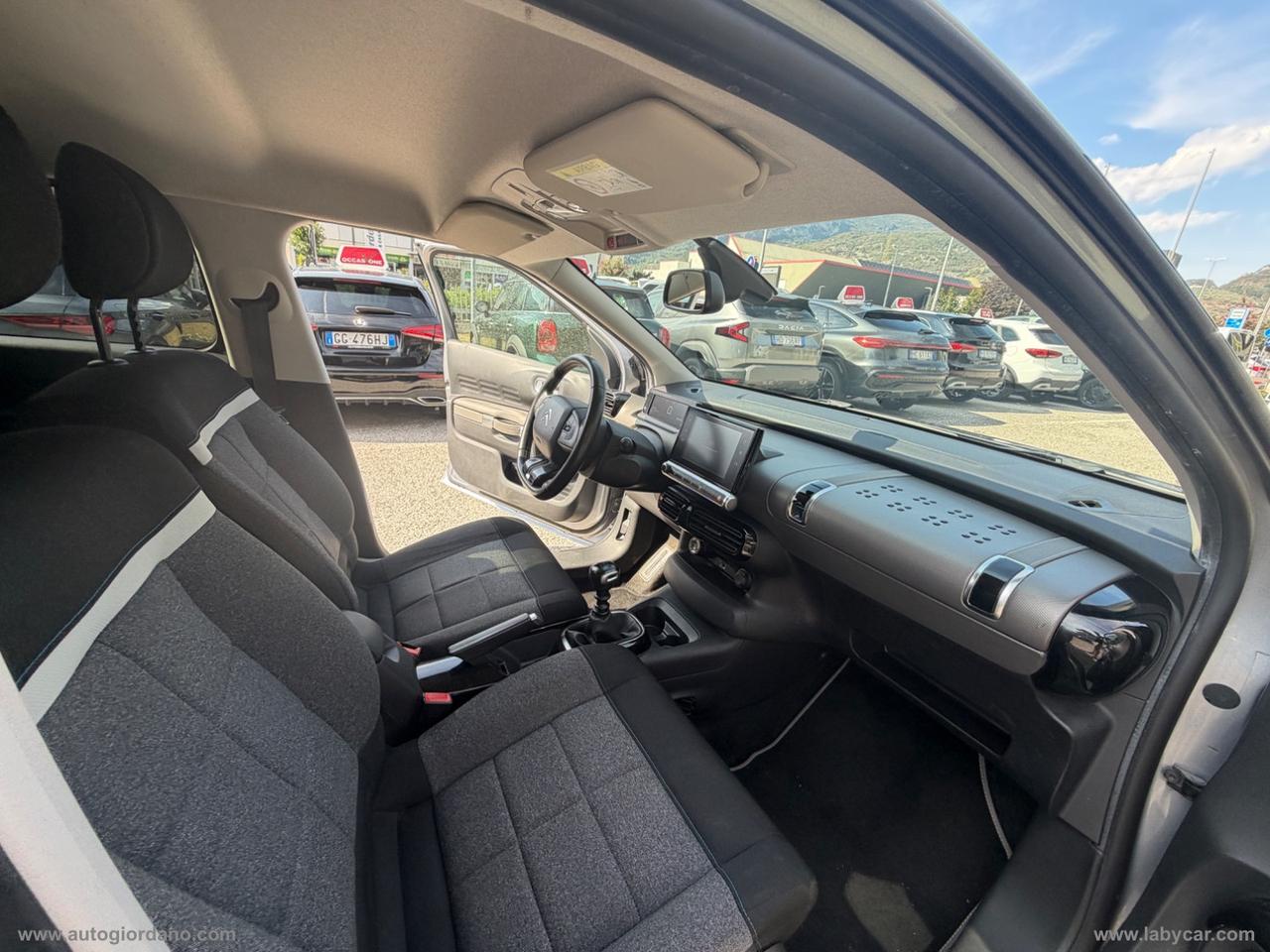 CITROEN C4 BlueHDi 100 SHINE
