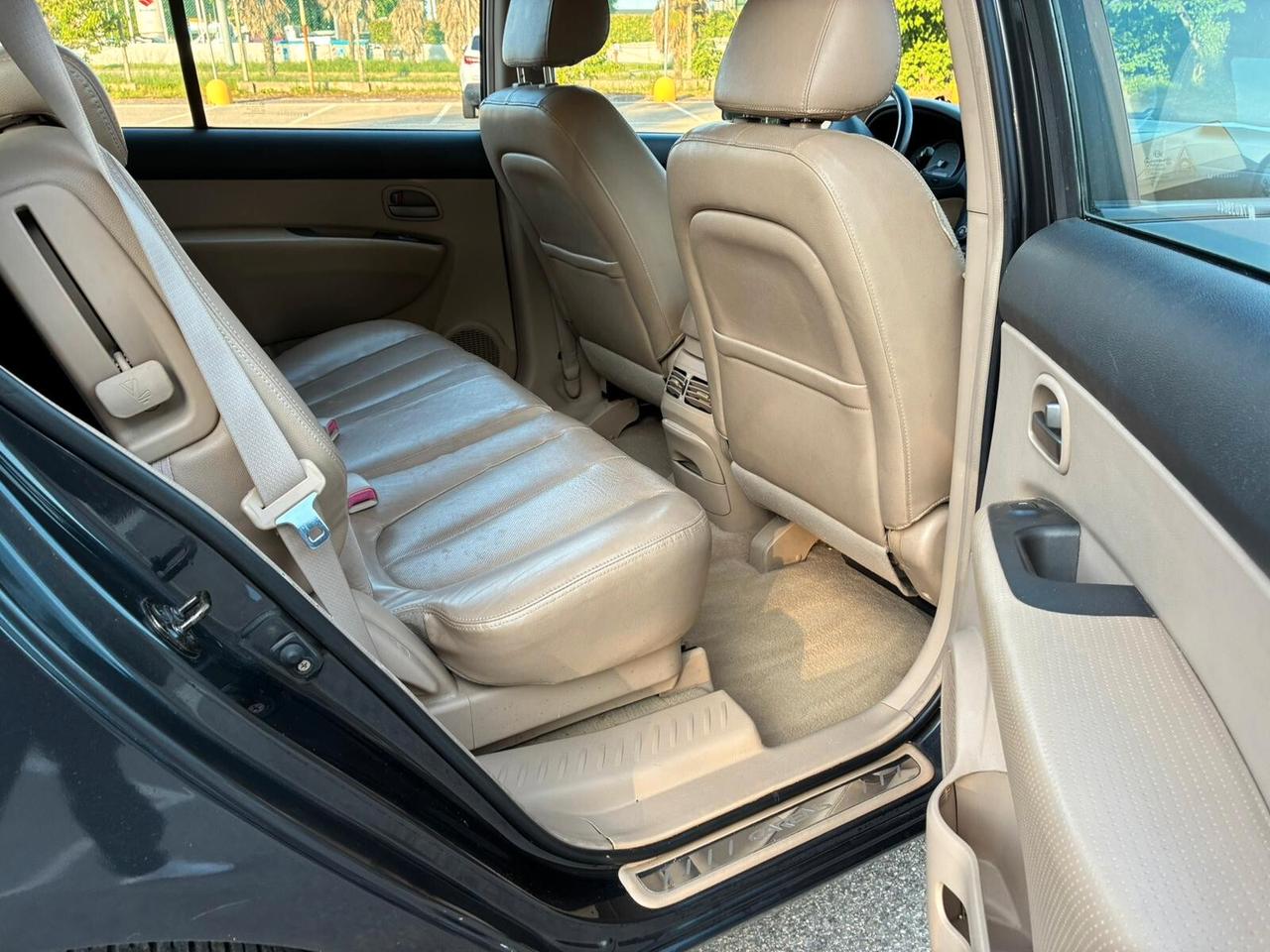 Kia Carens 2.0 16V CRDi VGT LX Family