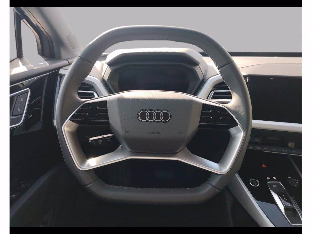 AUDI Q4 e-tron 35 business advanced del 2025