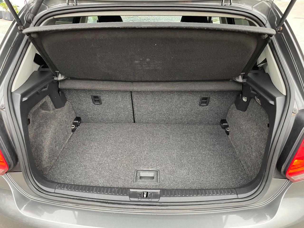 Volkswagen Polo 1.4 5 porte Highline* Neo patentati *