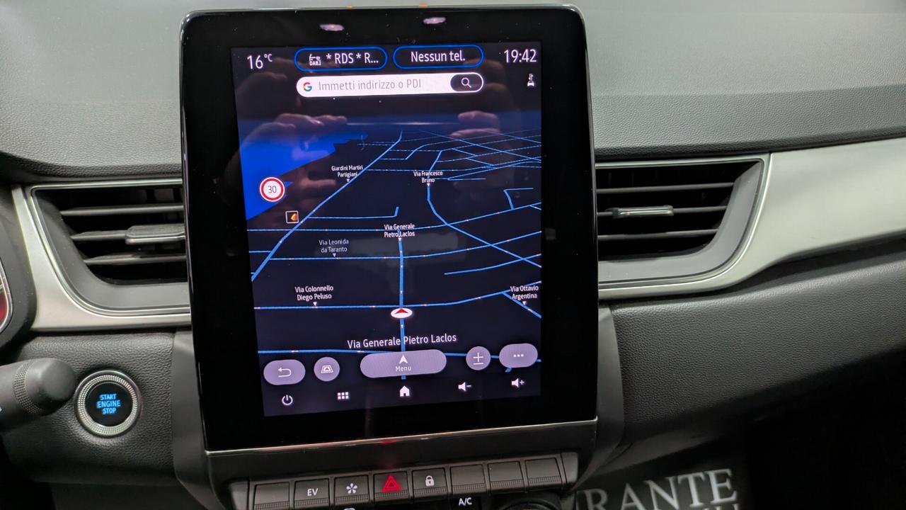 RENAULT CAPTUR FULL HYBRID OK NEOPATENTATI 2022