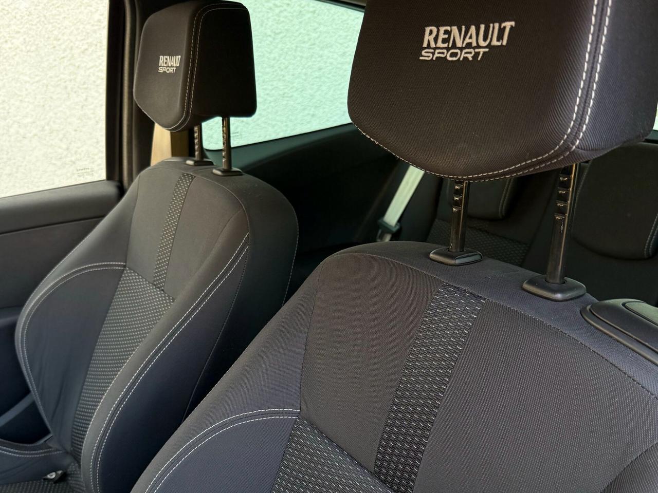 Renault Clio 2.0 16V 200CV 3 porte RS