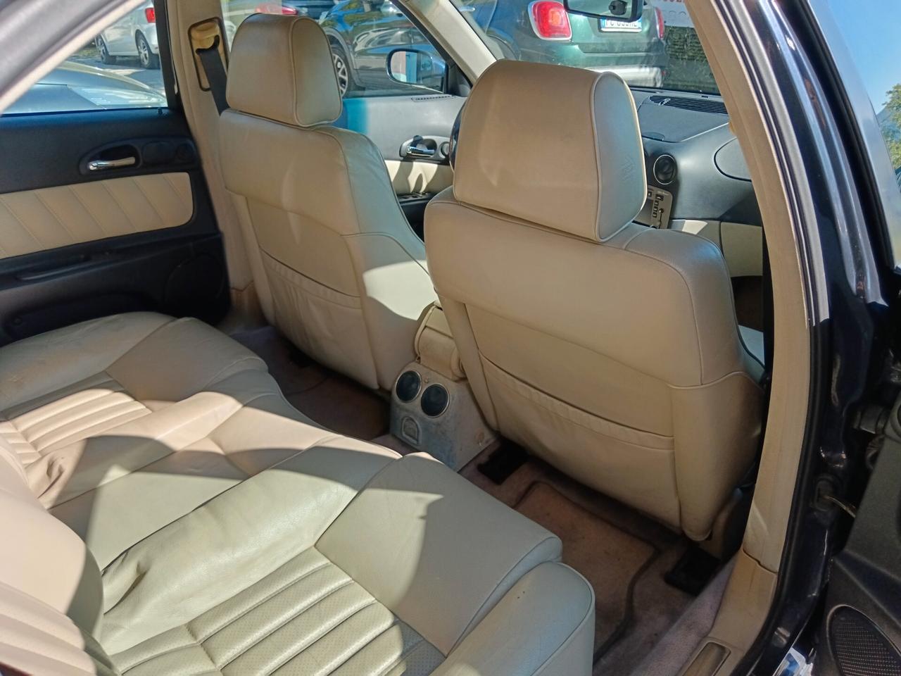 Alfa Romeo 166 2.4 JTD 150CV DISTINCTIVE