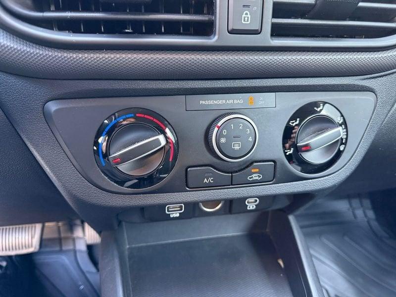 Hyundai i10 1.0 MPI AT Connectline