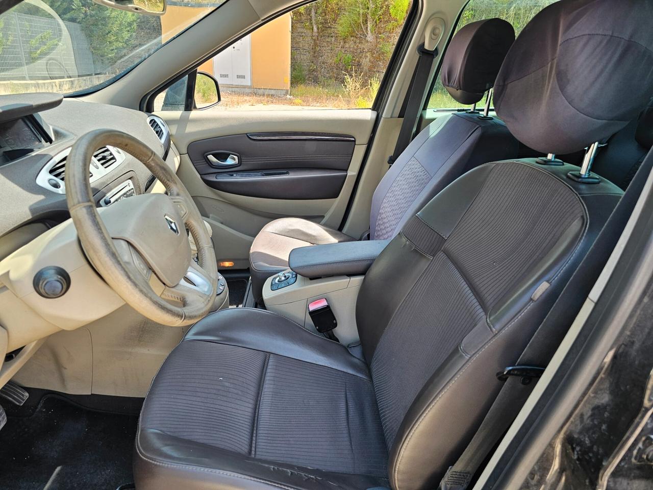 Renault Scenic Scénic X-Mod 1.9 dCi 130CV Dynamique