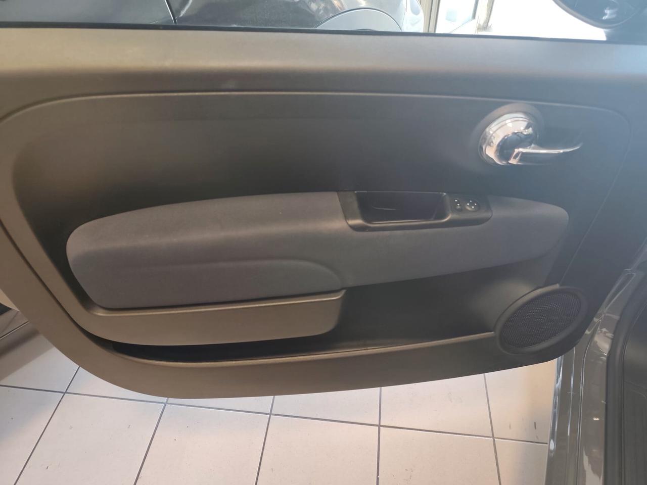 Fiat 500 C 1.0 Hybrid Dolcevita