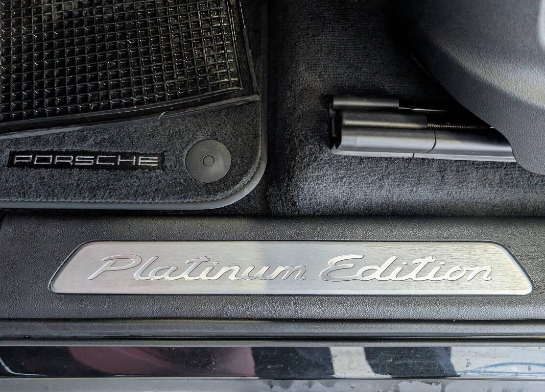 Porsche Cayenne 3.0 e-hybrid Platinum Edition! KM REALI!