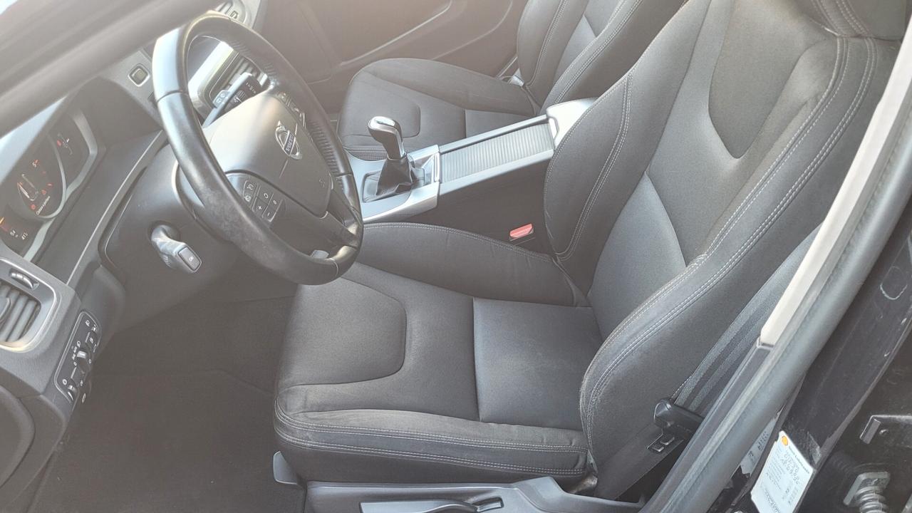 Volvo V60 Dynamic Edition