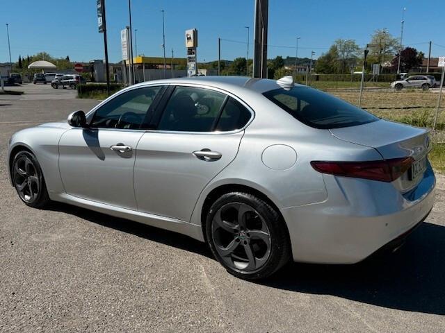 Alfa Romeo Giulia 2.2 Turbodiesel 190 CV AT8 Executive