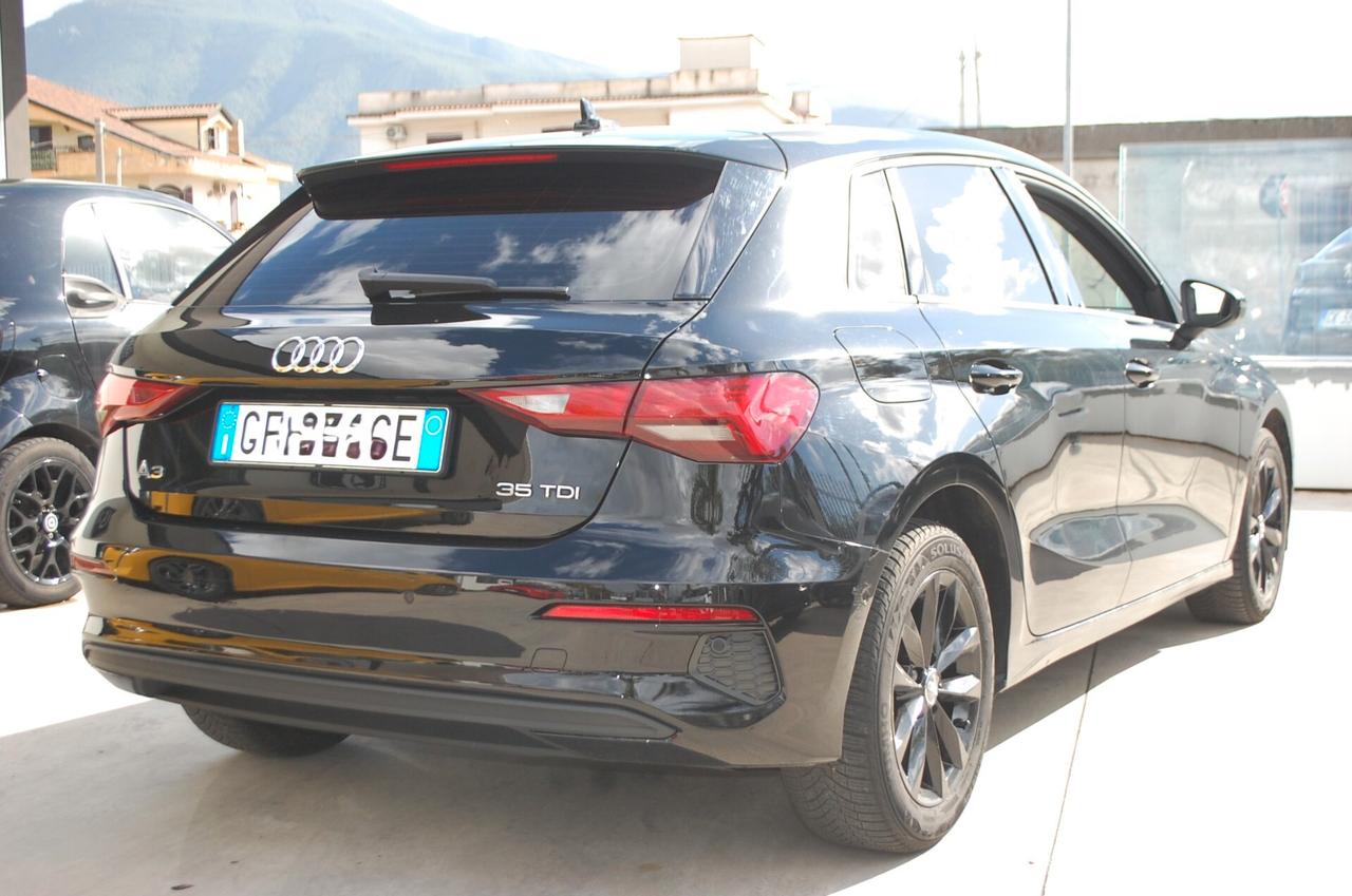 Audi A3 Sportback 35 2.0 tdi 150CV Business S-Tronic Uff Italy