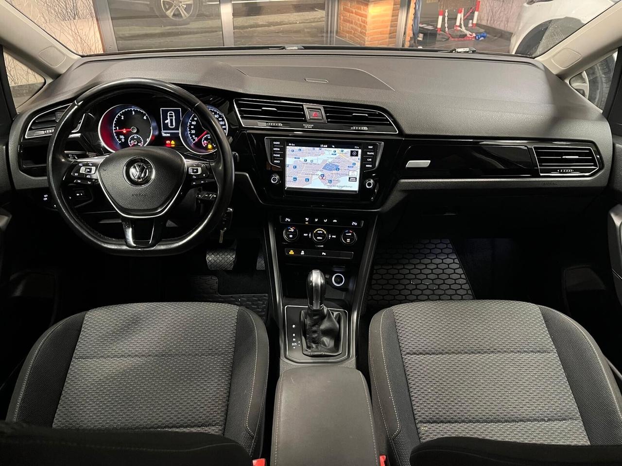 Volkswagen Touran 1.6 TDI DSG Comfortline BlueMotion Technology