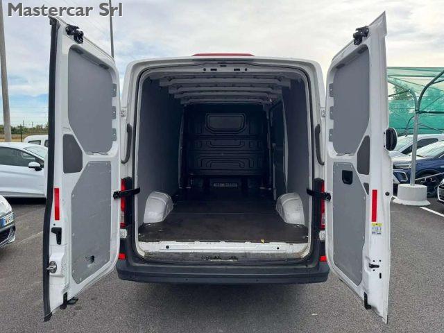VOLKSWAGEN Crafter 4Motion 2.0 TDI 103kW 6-speed targa GJ730WM