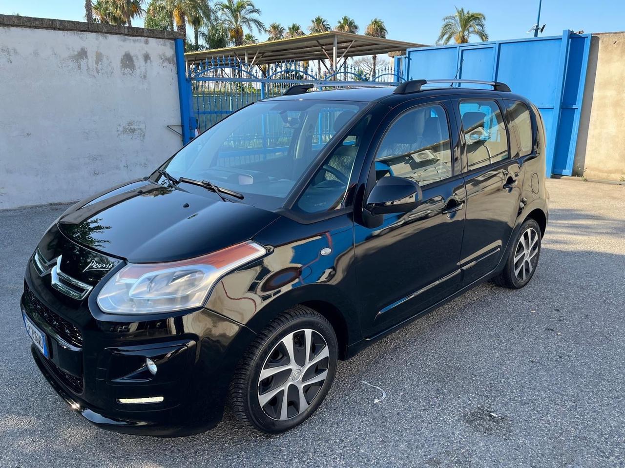 Citroen C3- Picasso -1.6 hdi - full-2013